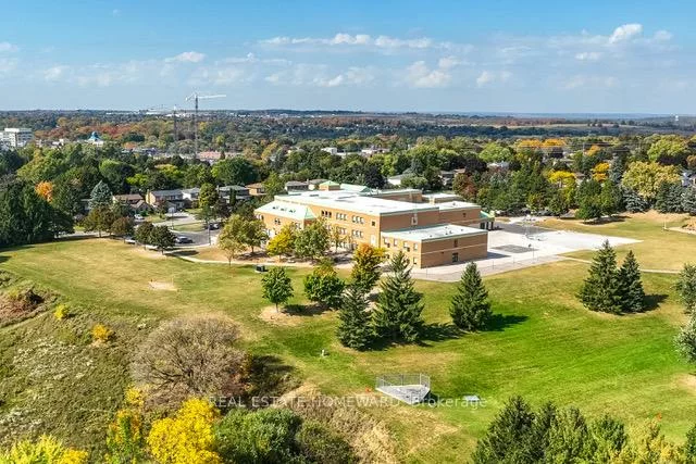 145, Carlson, Gorham-College Manor, Newmarket