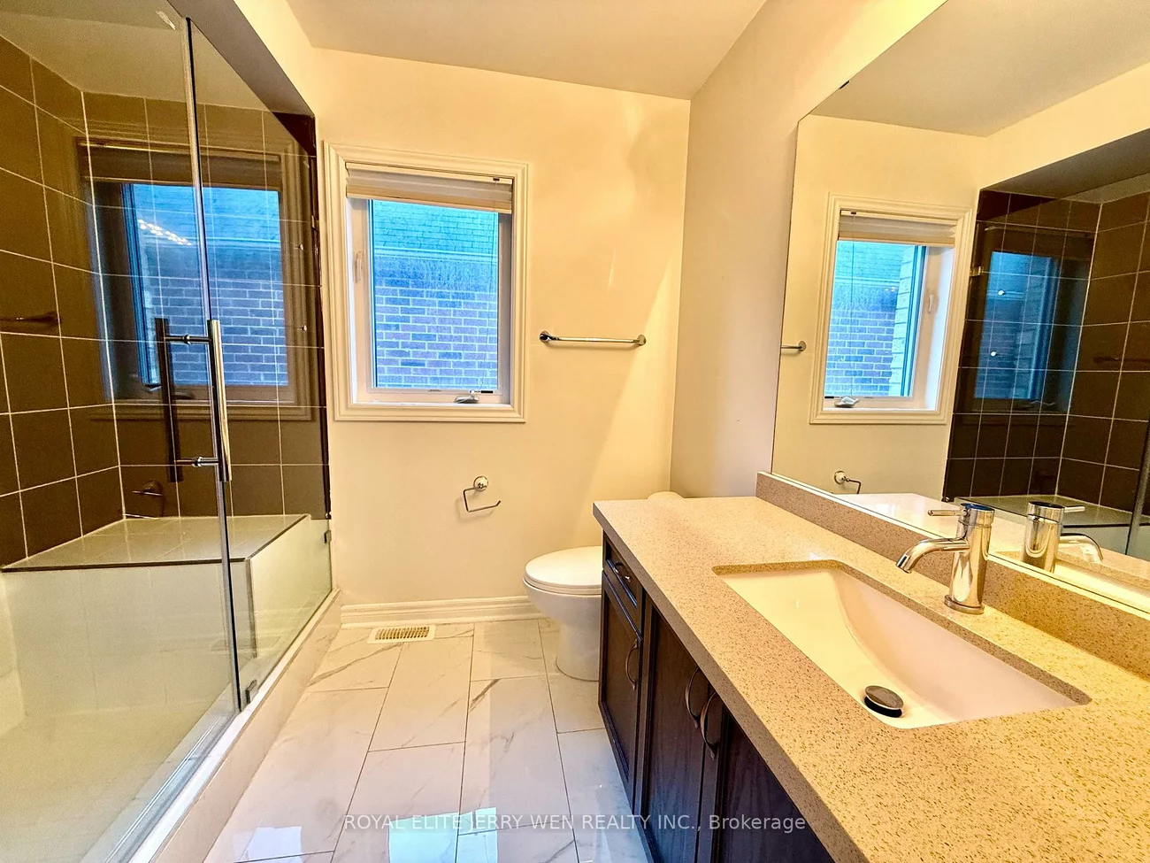 13, Herefordshire, Woodland Hill, Newmarket