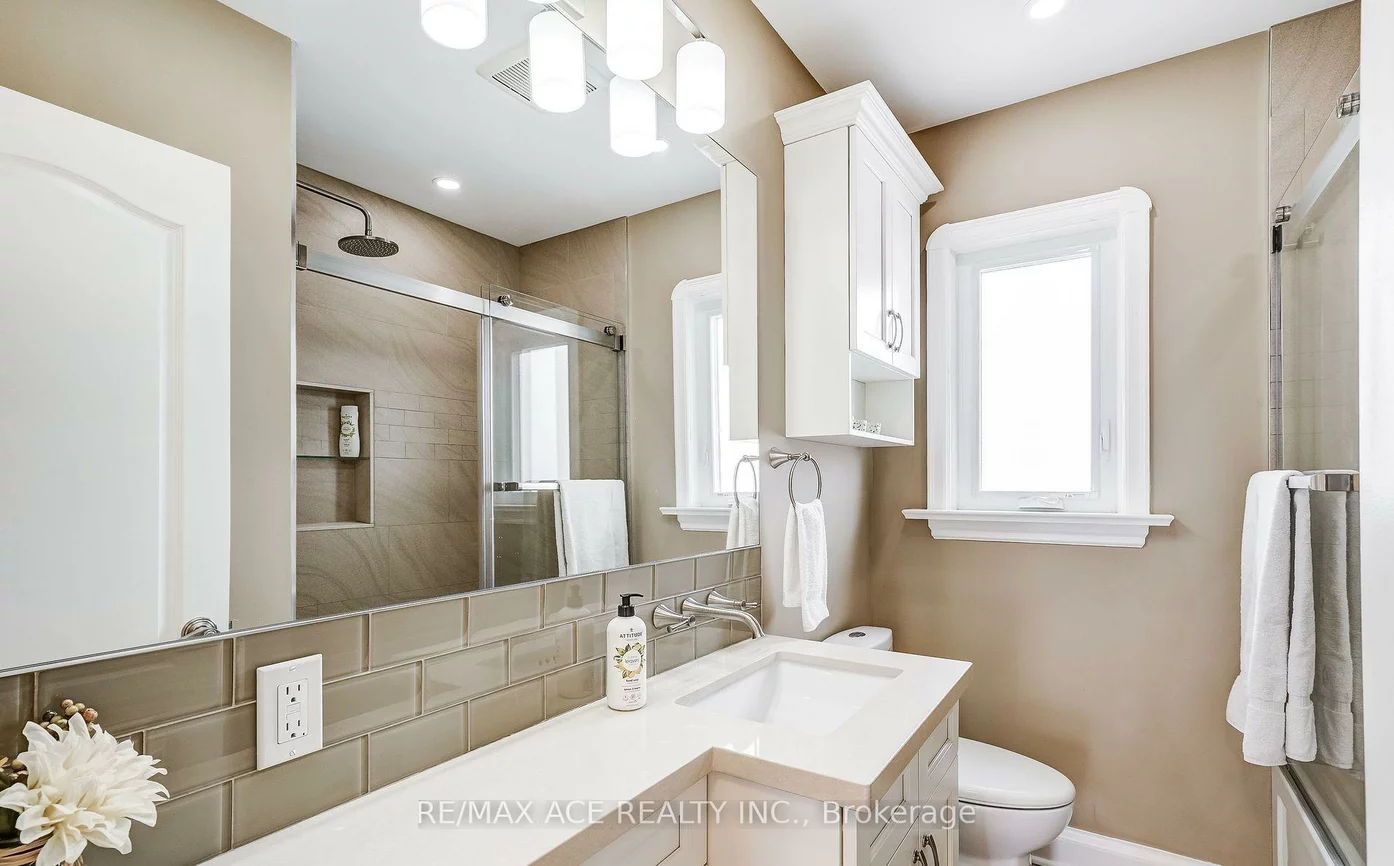 664, Gorham, Gorham-College Manor, Newmarket