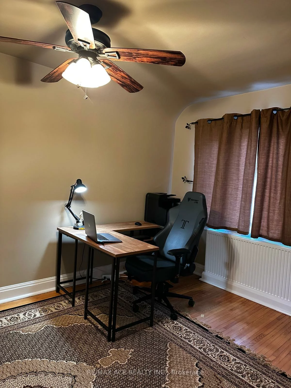664, Gorham, Gorham-College Manor, Newmarket