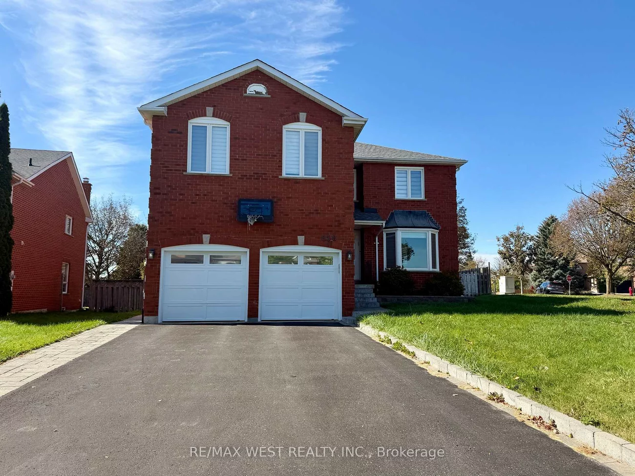 858, Cassie, Armitage, Newmarket