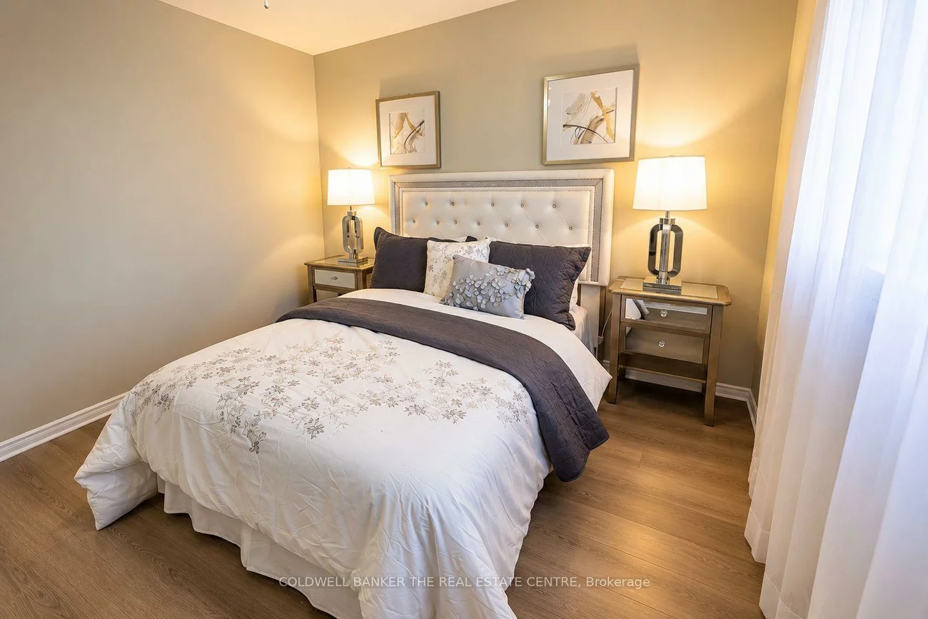 140, Woodpark, Huron Heights-Leslie Valley, Newmarket