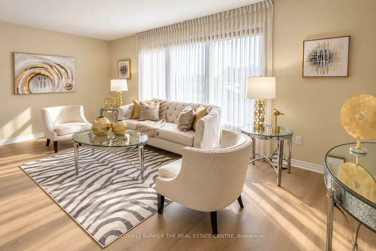 140, Woodpark, Huron Heights-Leslie Valley, Newmarket