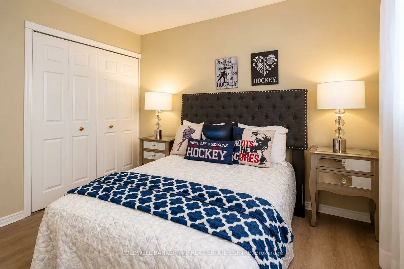 140, Woodpark, Huron Heights-Leslie Valley, Newmarket