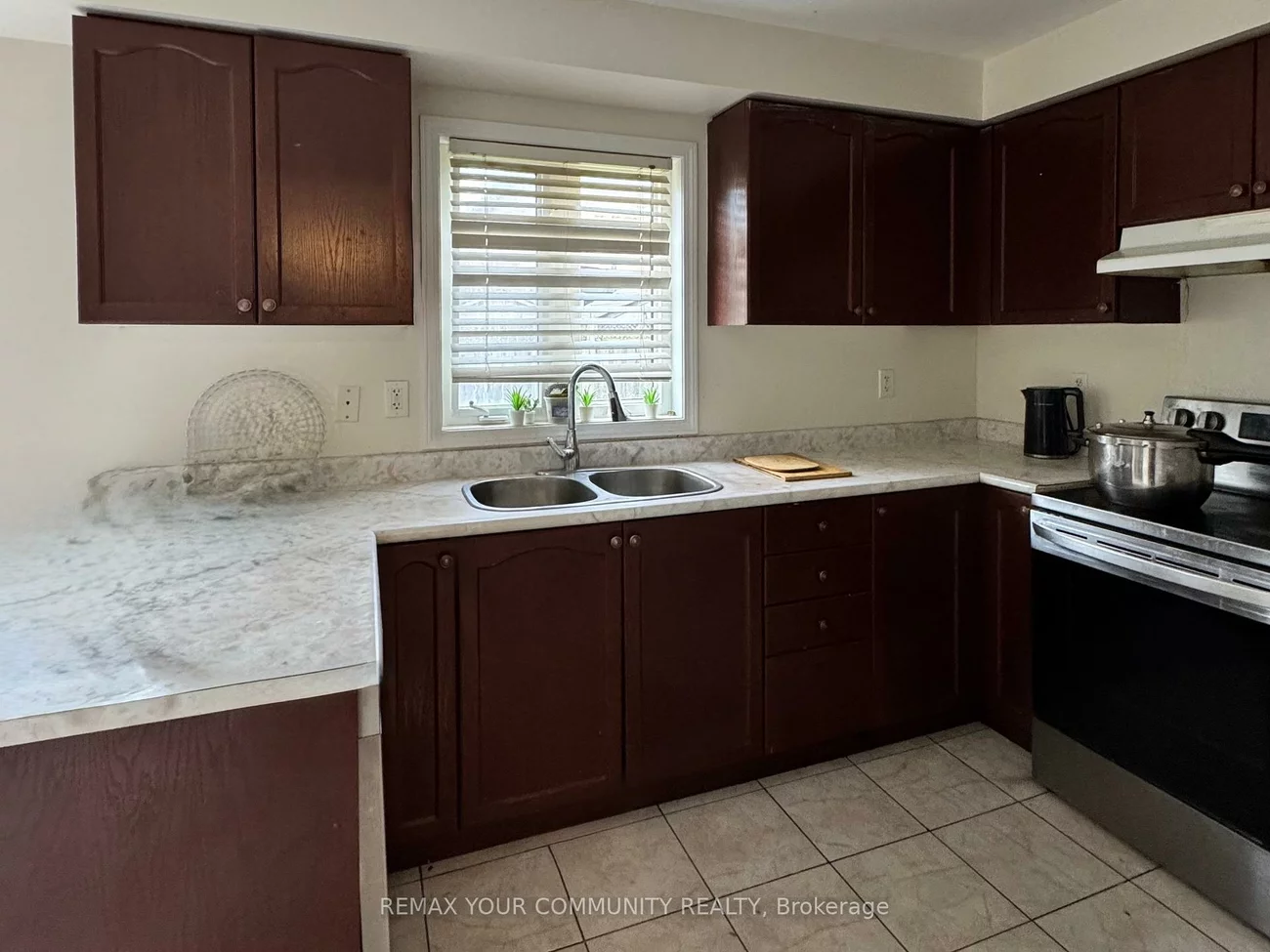 163, Flagstone, Woodland Hill, Newmarket