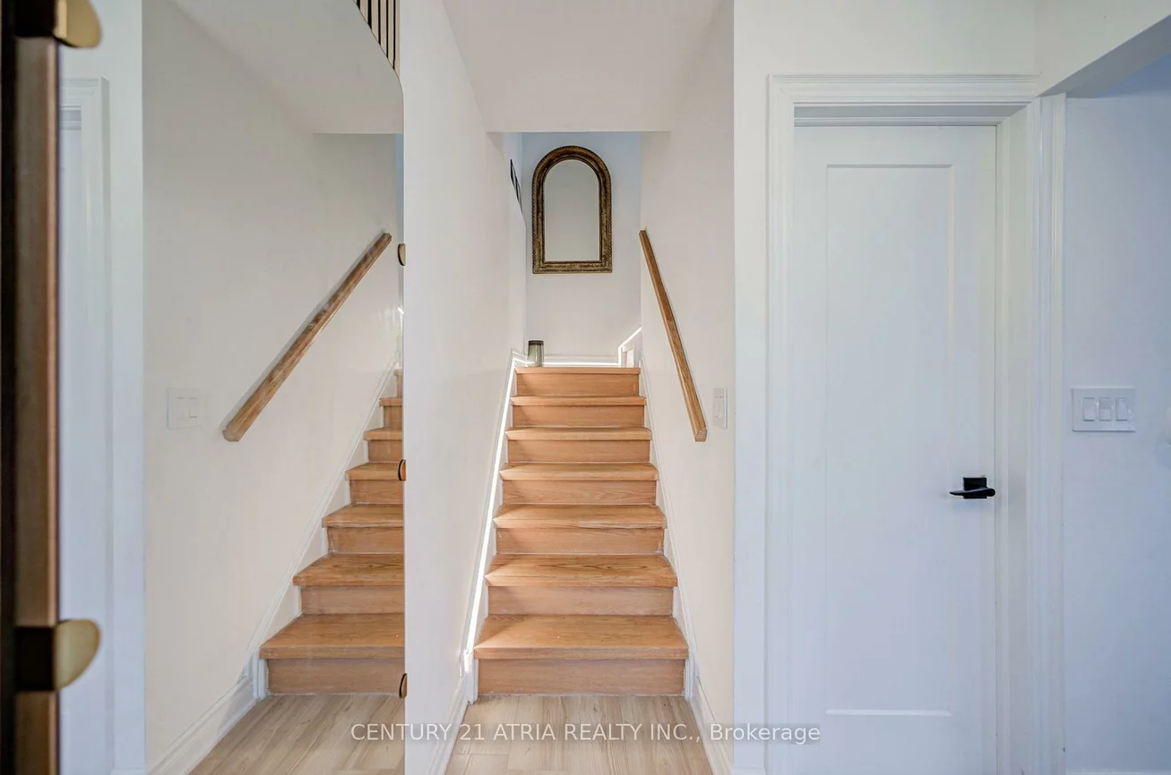 670, Elgin, Huron Heights-Leslie Valley, Newmarket