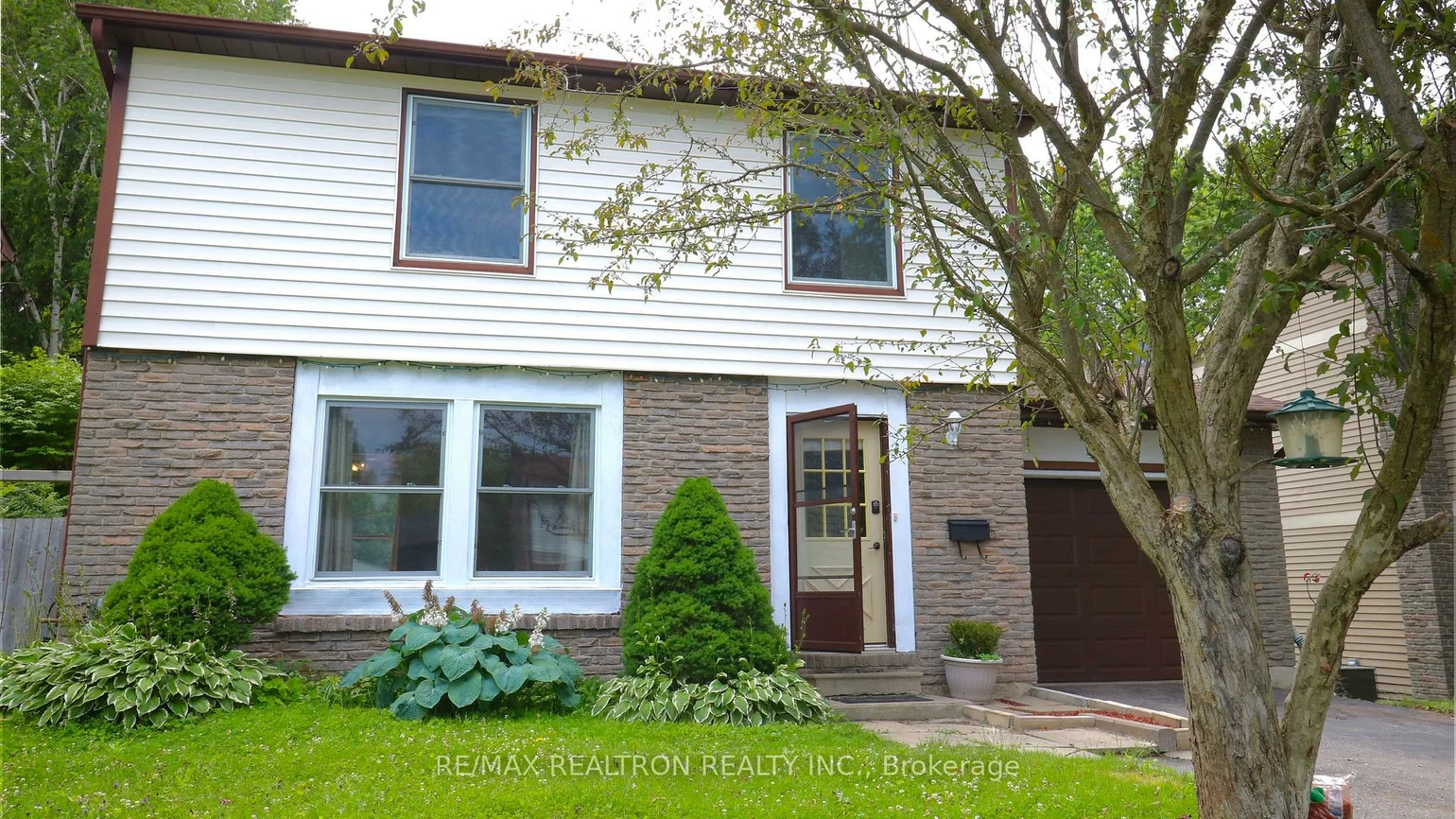 988, Jacarandah, Huron Heights-Leslie Valley, Newmarket