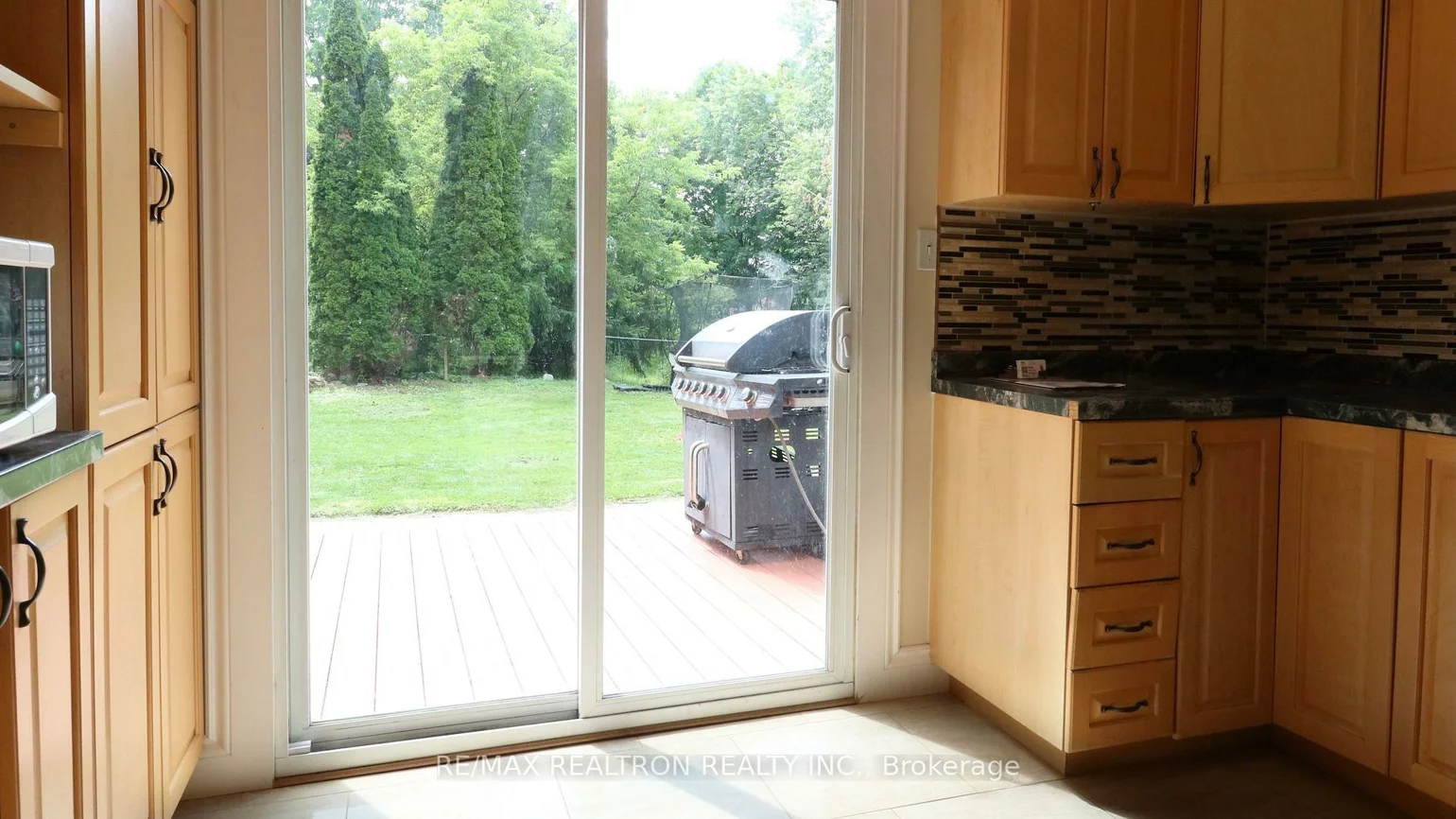 988, Jacarandah, Huron Heights-Leslie Valley, Newmarket