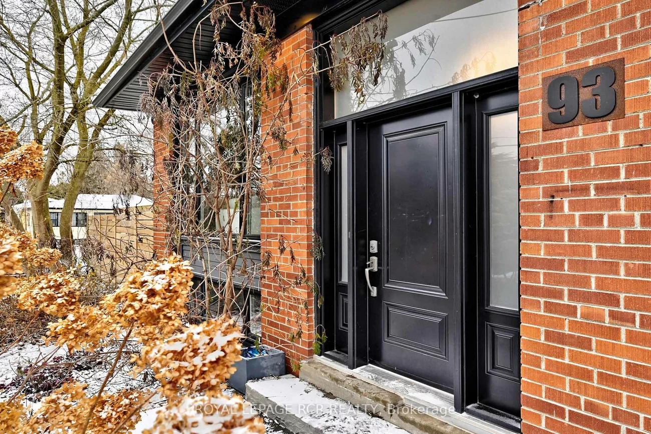 93, Queen, Central Newmarket, Newmarket