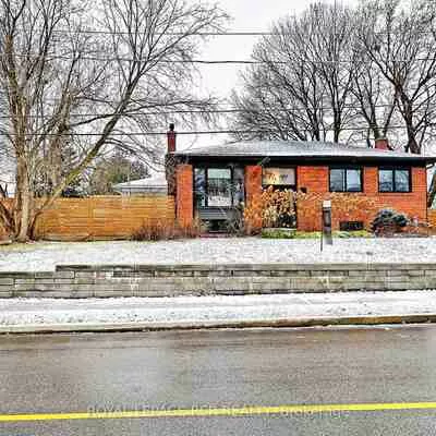 93, Queen, Central Newmarket, Newmarket