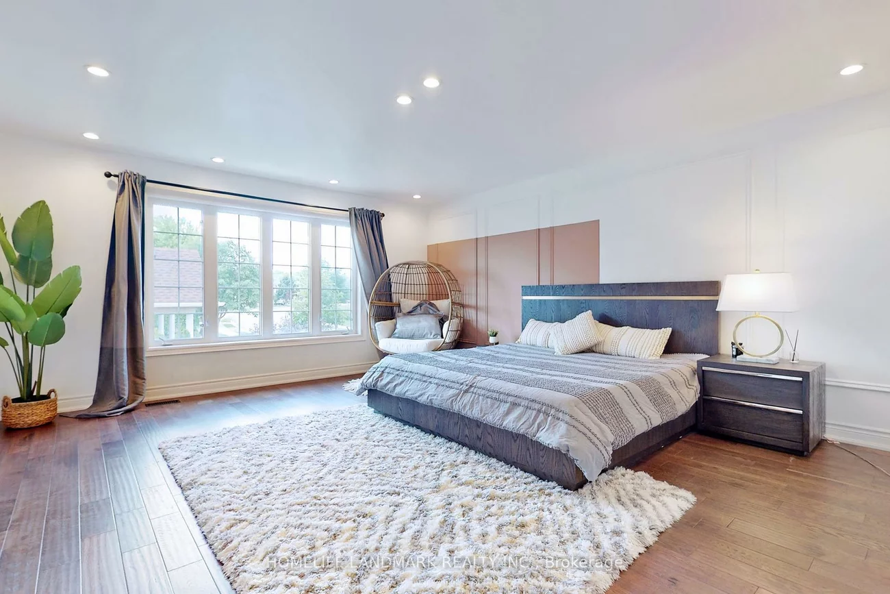718, Peter Hall, Summerhill Estates, Newmarket