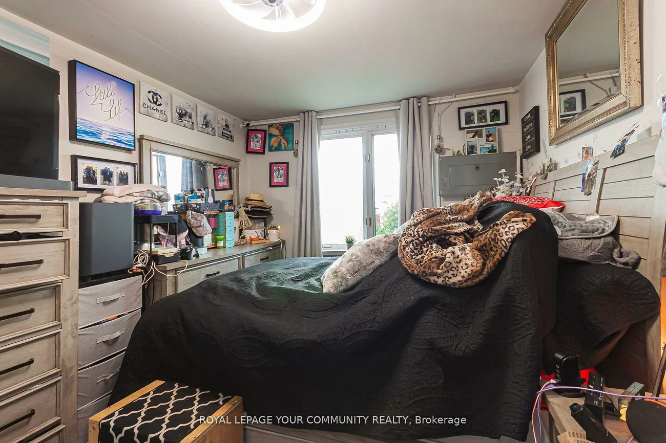 593, Watson, Huron Heights-Leslie Valley, Newmarket