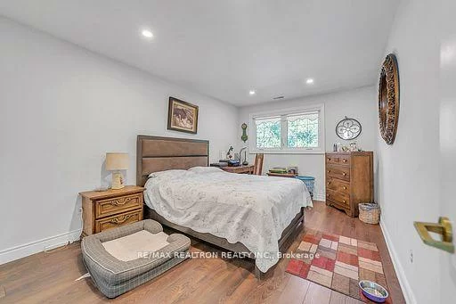 374, Borden, Central Newmarket, Newmarket