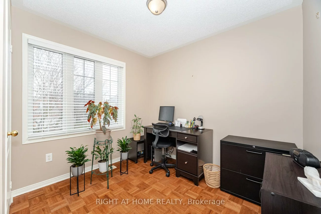 910, Oaktree, Summerhill Estates, Newmarket