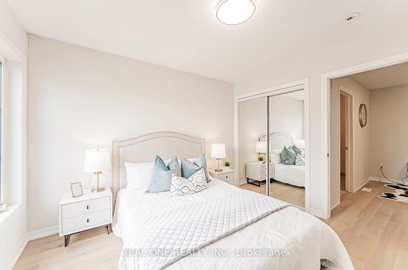 71, Tango, Woodland Hill, Newmarket