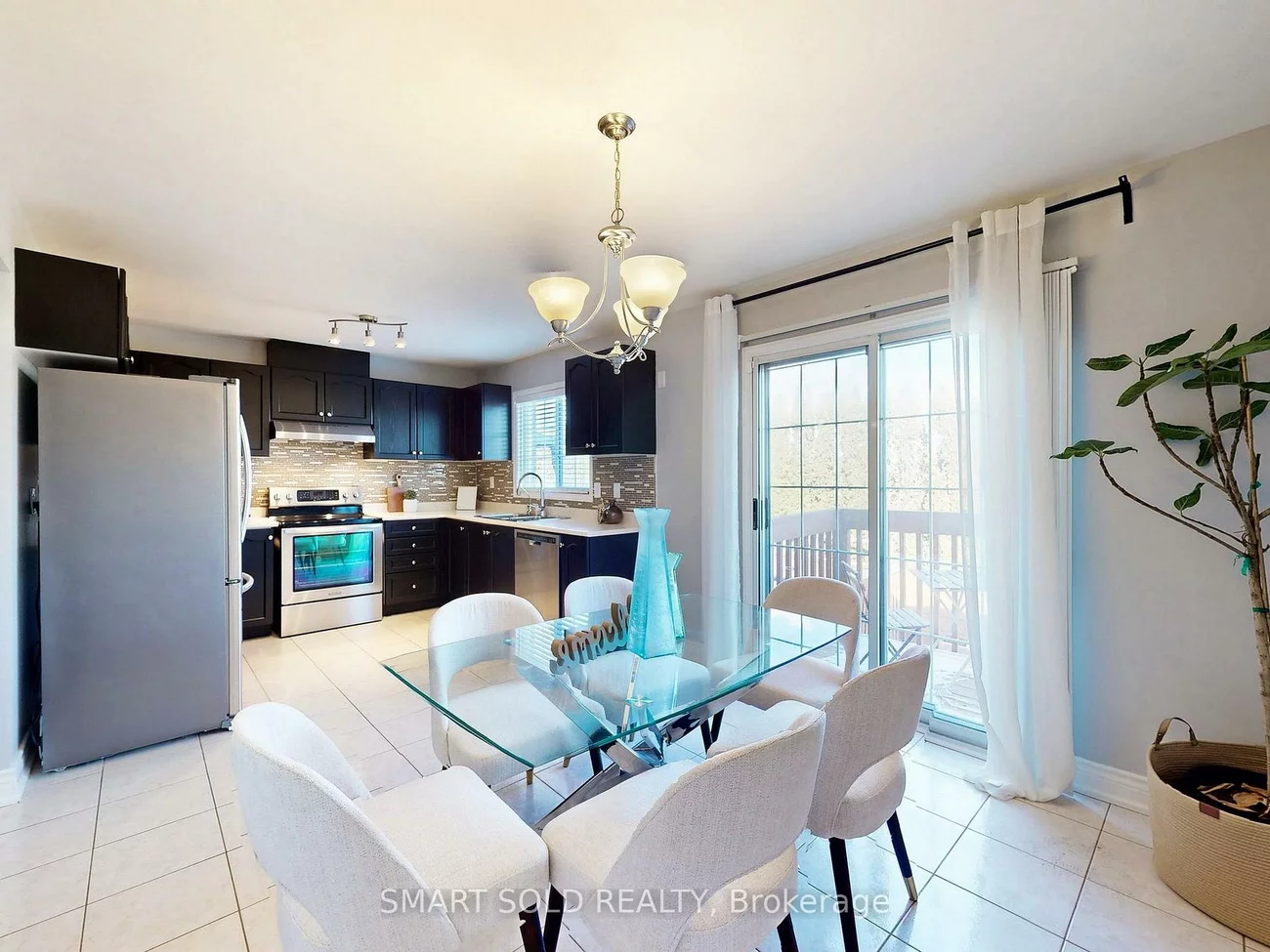 333, Flagstone, Woodland Hill, Newmarket