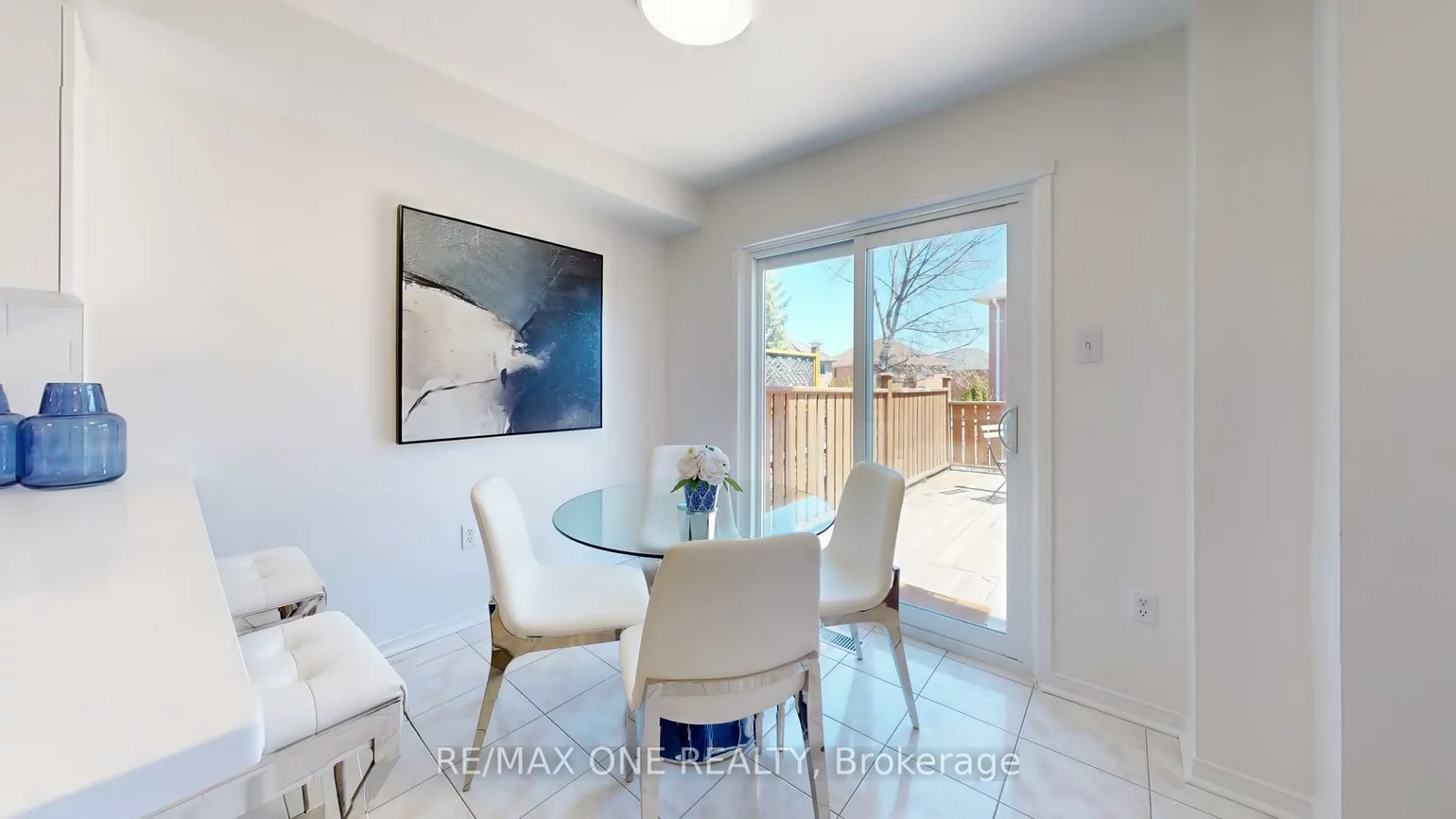 225, Warner, Summerhill Estates, Newmarket