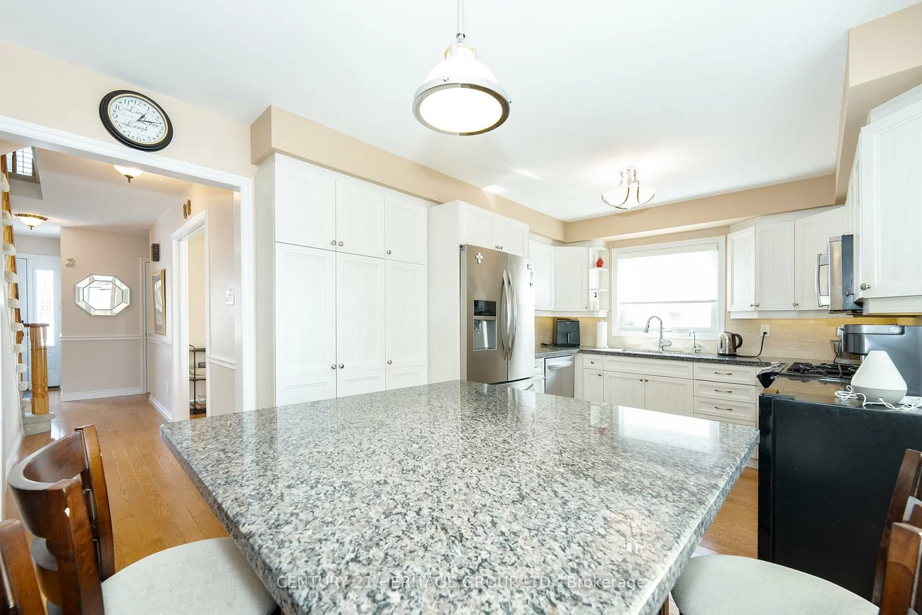 231, John Bowser, Glenway Estates, Newmarket