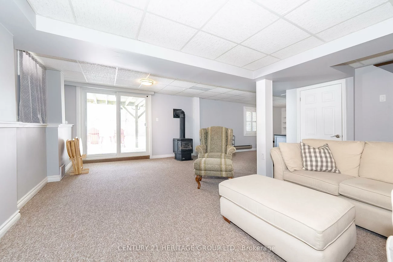 231, John Bowser, Glenway Estates, Newmarket