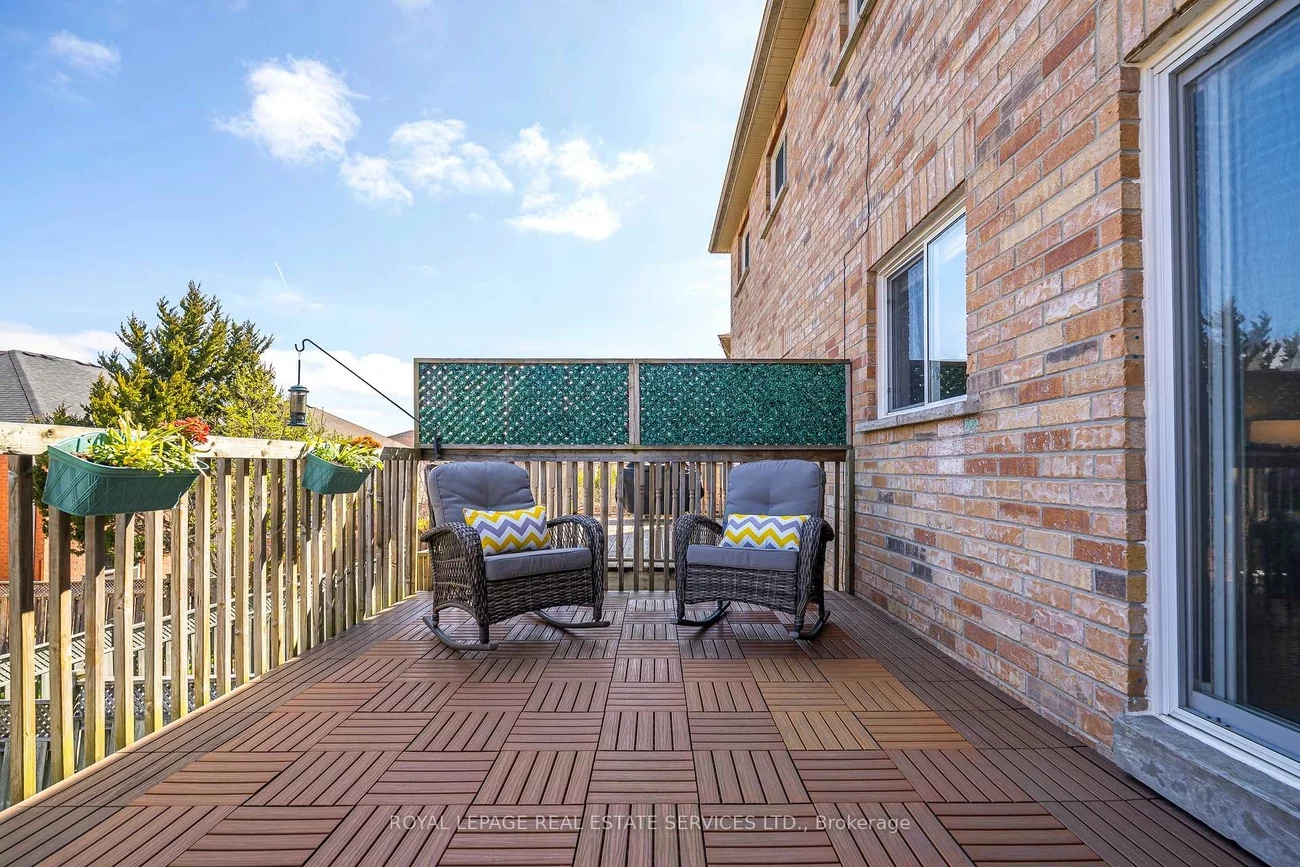 641, Bondi, Gorham-College Manor, Newmarket