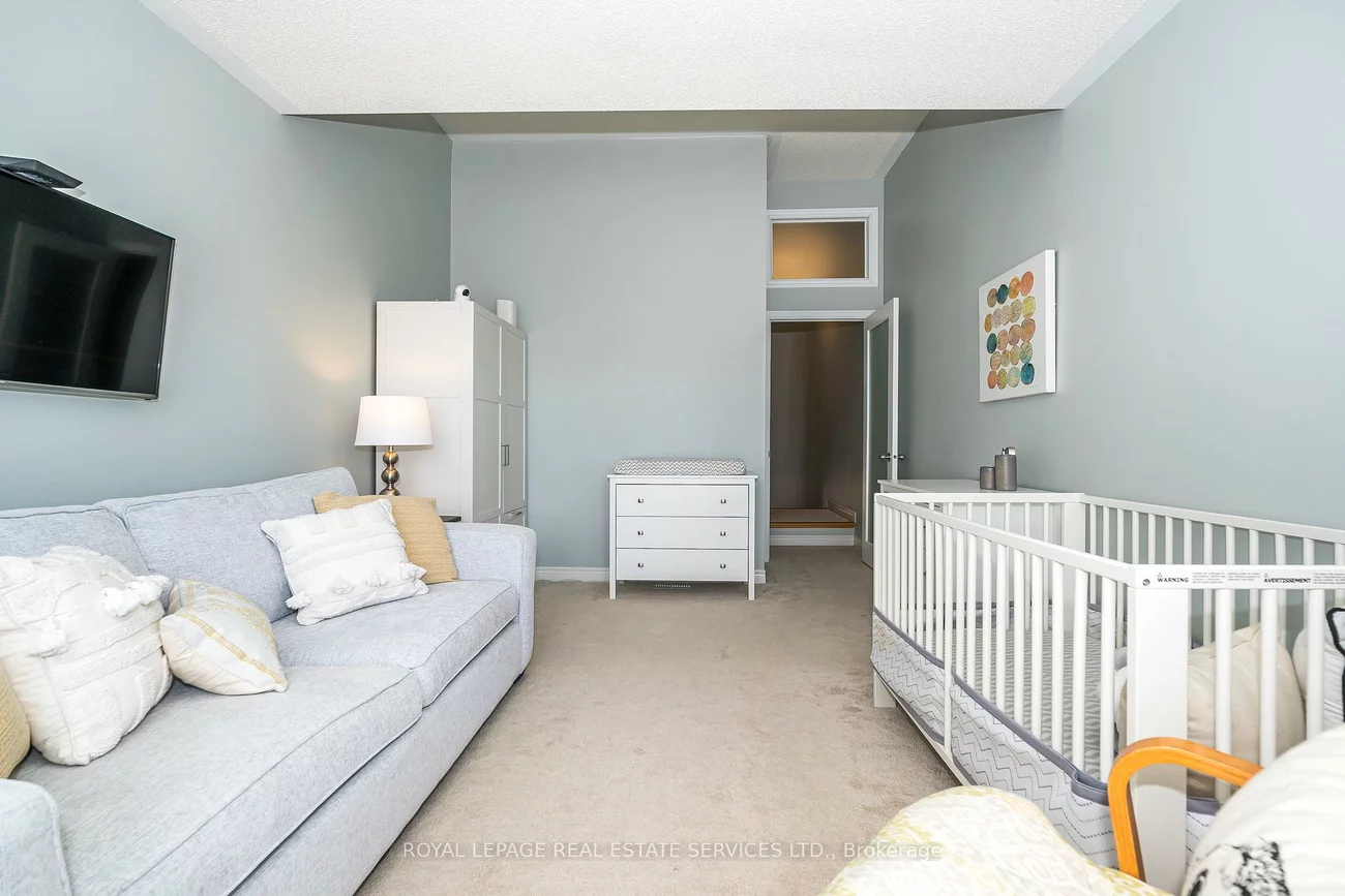 641, Bondi, Gorham-College Manor, Newmarket