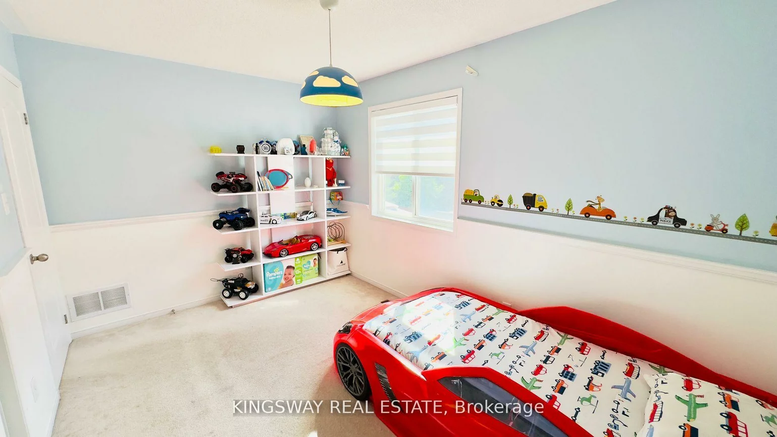 164, Gail Parks, Woodland Hill, Newmarket