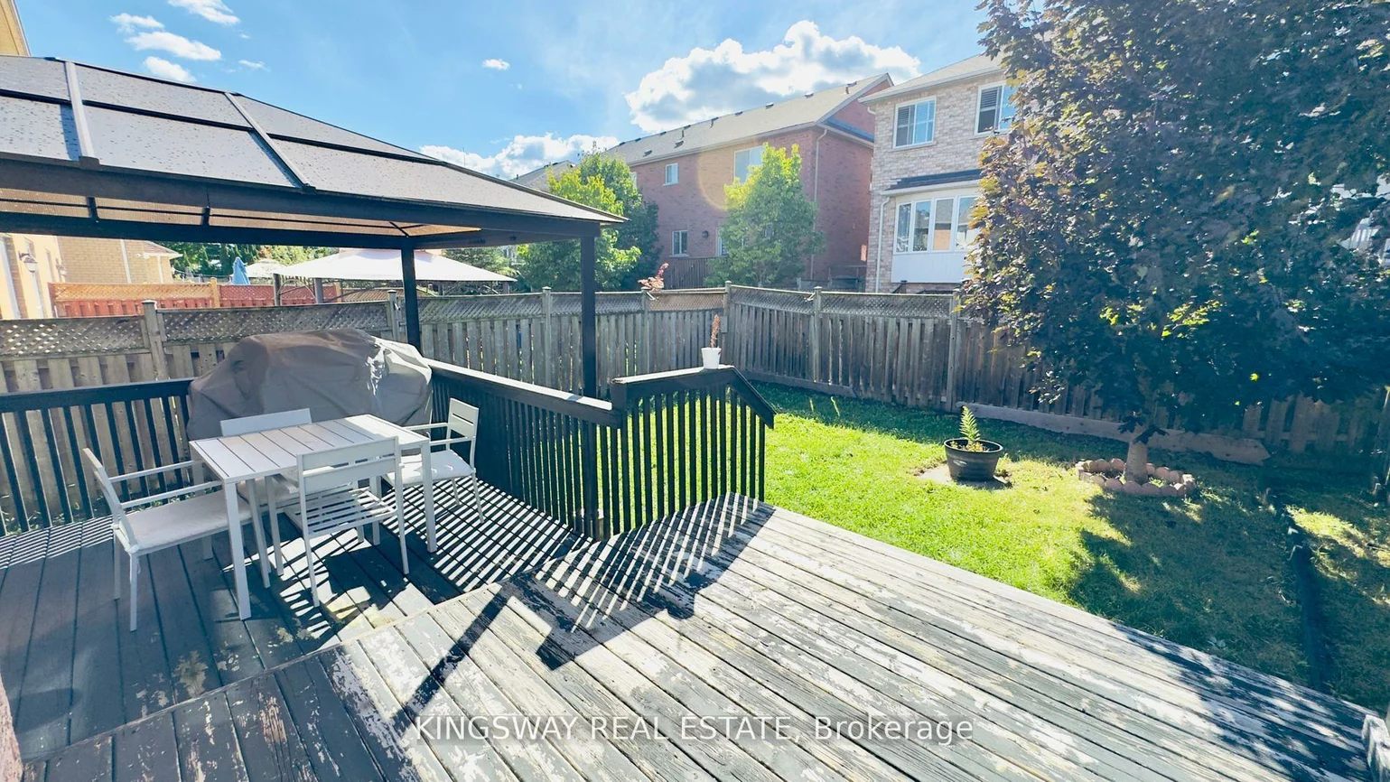 164, Gail Parks, Woodland Hill, Newmarket