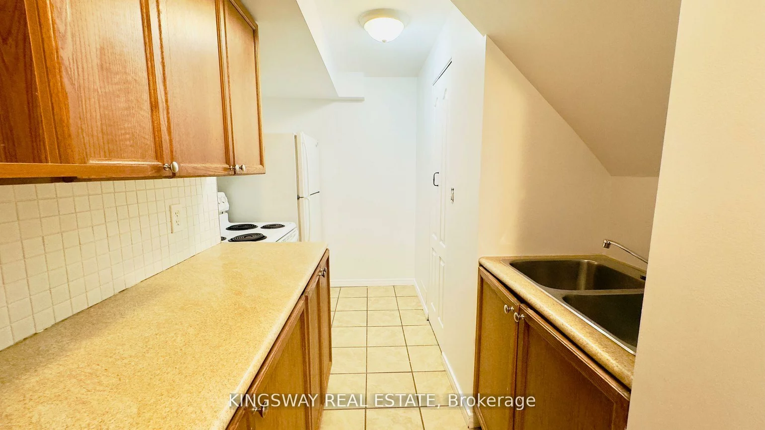 164, Gail Parks, Woodland Hill, Newmarket