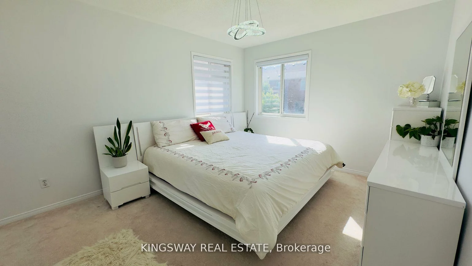 164, Gail Parks, Woodland Hill, Newmarket