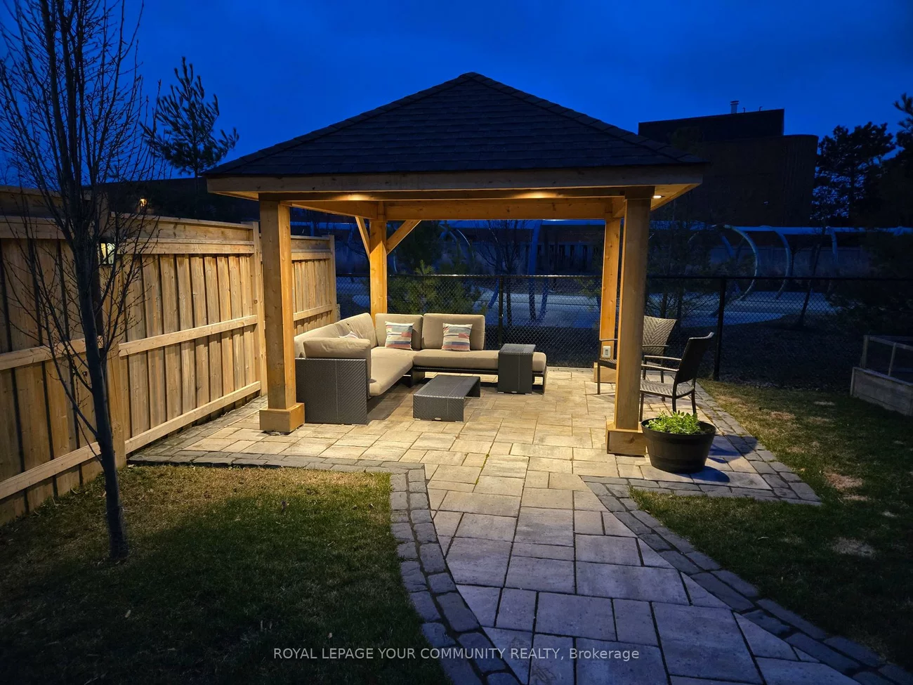 648, Somerville, Stonehaven-Wyndham, Newmarket