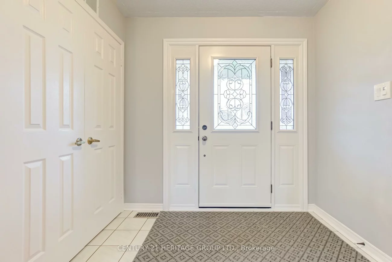 303, Alex Doner, Glenway Estates, Newmarket