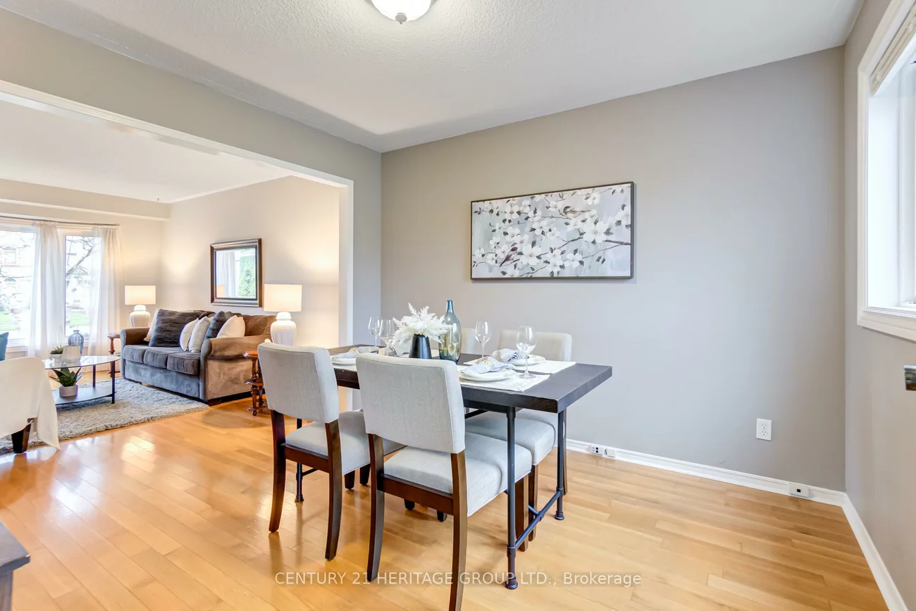 303, Alex Doner, Glenway Estates, Newmarket
