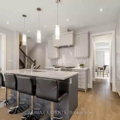 75, Bethpage, Glenway Estates, Newmarket