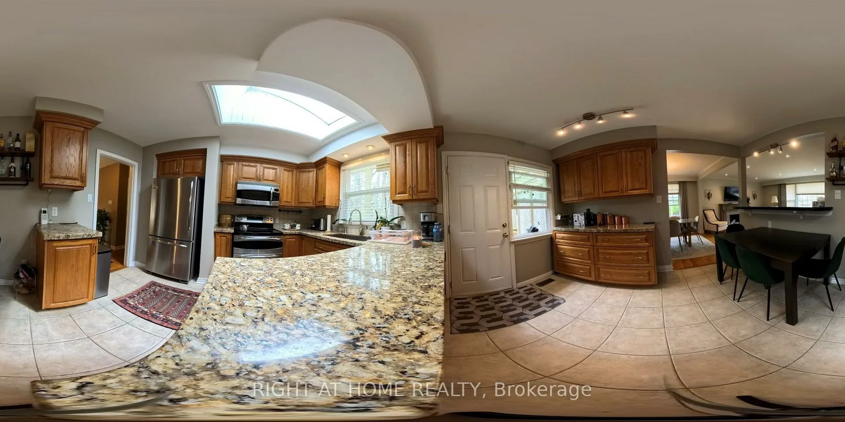 190, Beechwood, Central Newmarket, Newmarket