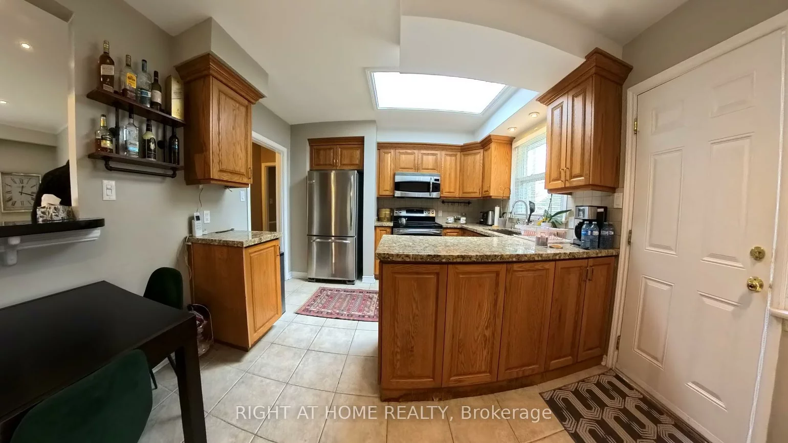 190, Beechwood, Central Newmarket, Newmarket