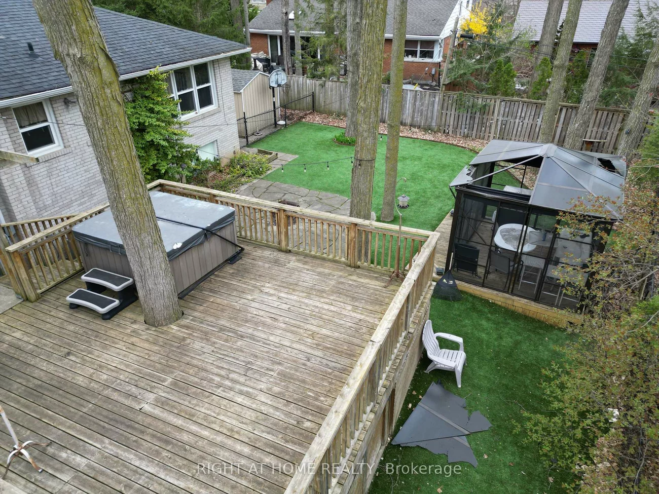 190, Beechwood, Central Newmarket, Newmarket