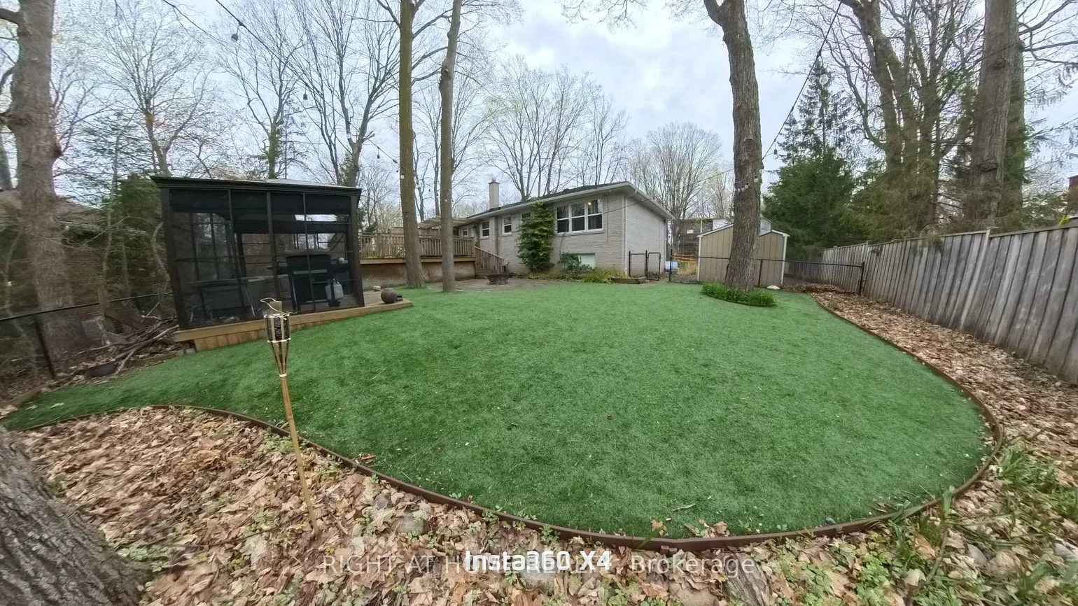 190, Beechwood, Central Newmarket, Newmarket