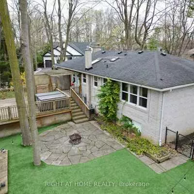 190, Beechwood, Central Newmarket, Newmarket
