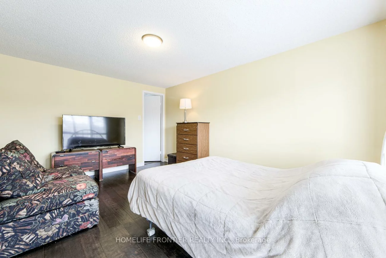 292, Crossland, Glenway Estates, Newmarket