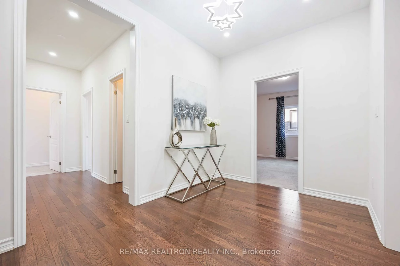 307, Reg Harrison, Glenway Estates, Newmarket
