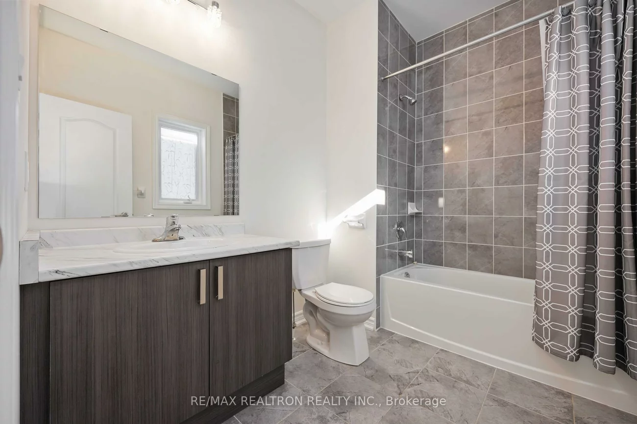 307, Reg Harrison, Glenway Estates, Newmarket