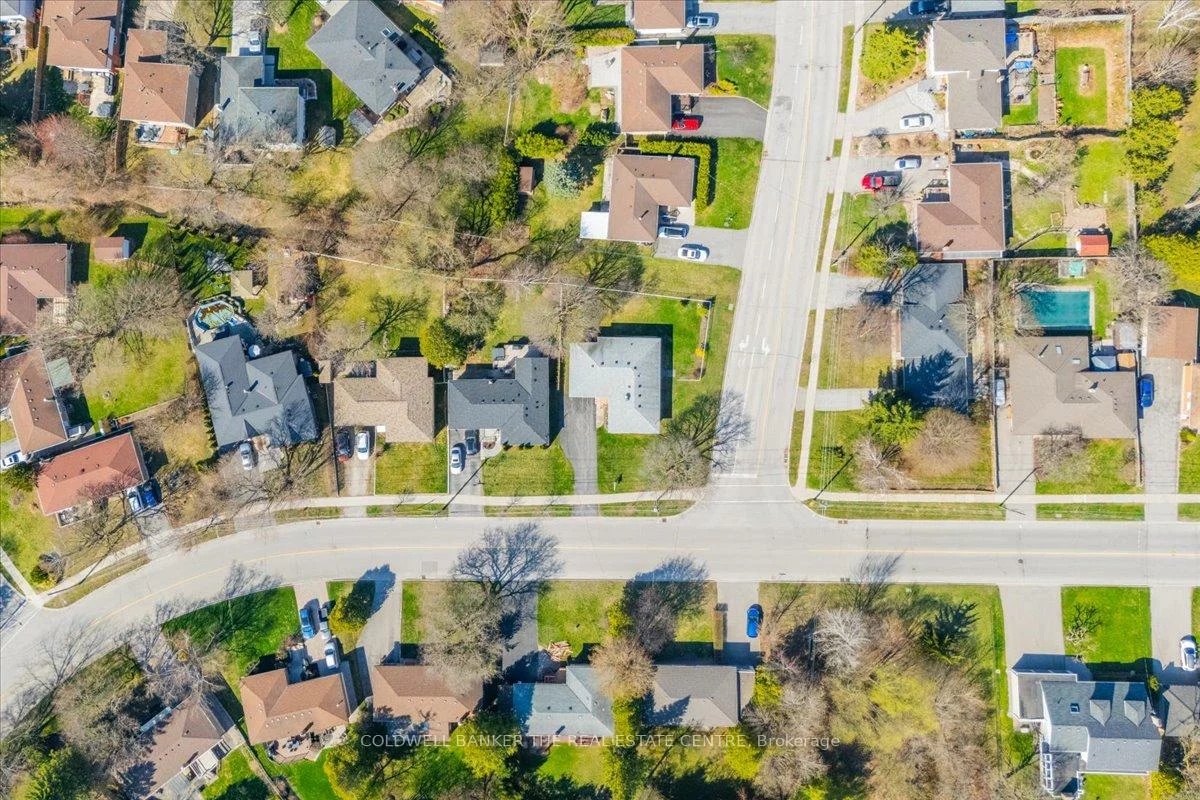 102, Park, Central Newmarket, Newmarket