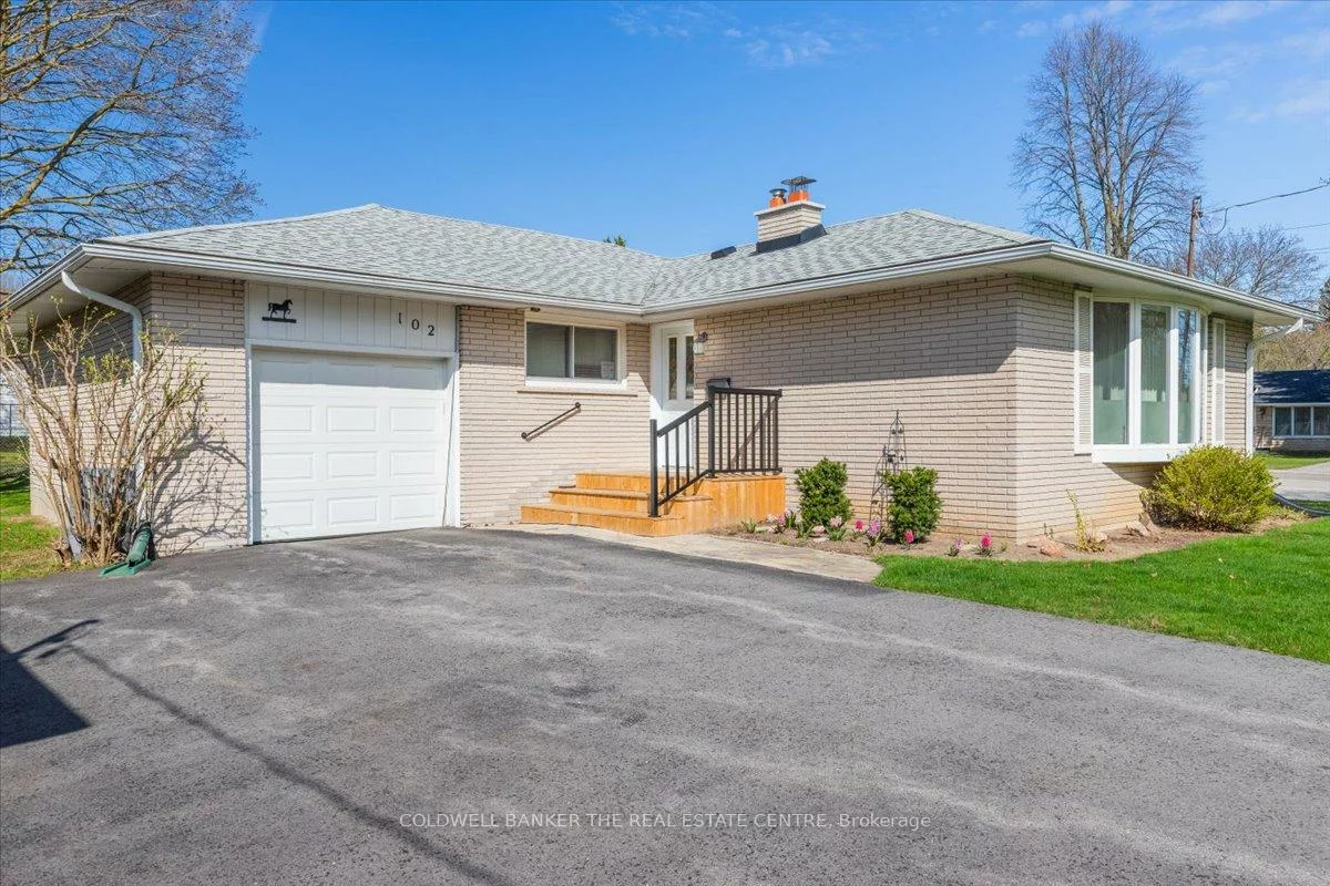 102, Park, Central Newmarket, Newmarket