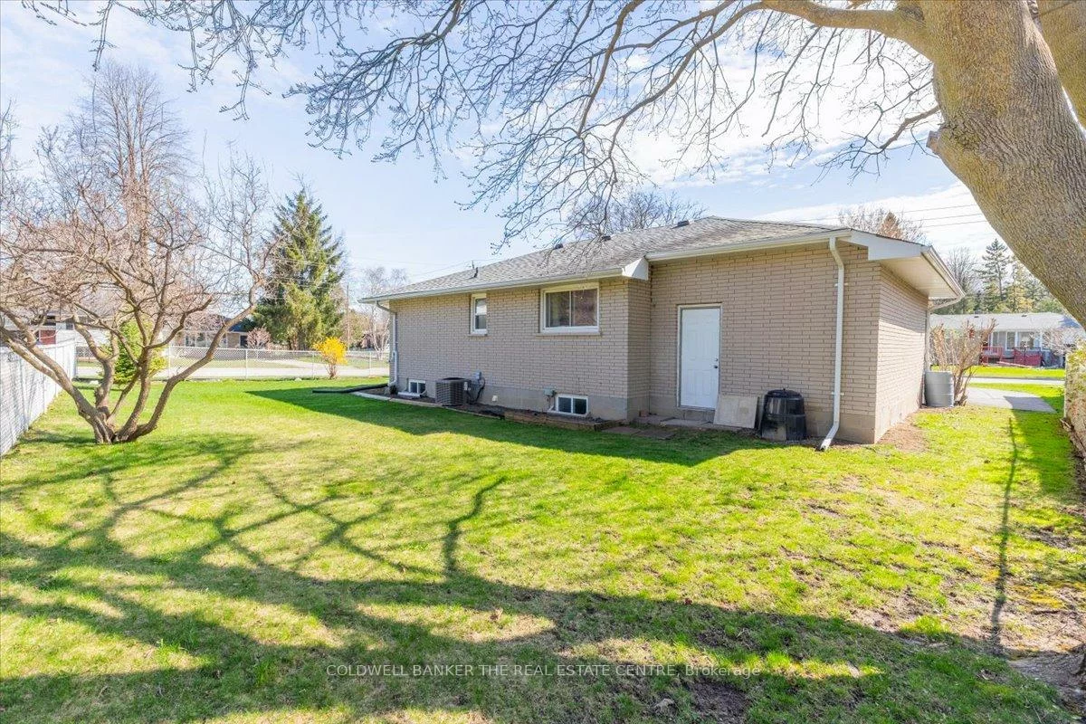 102, Park, Central Newmarket, Newmarket