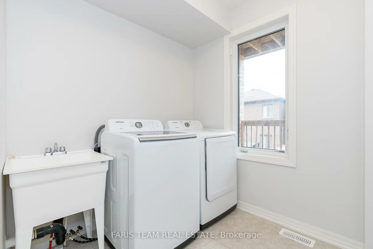 74, Allure, Woodland Hill, Newmarket