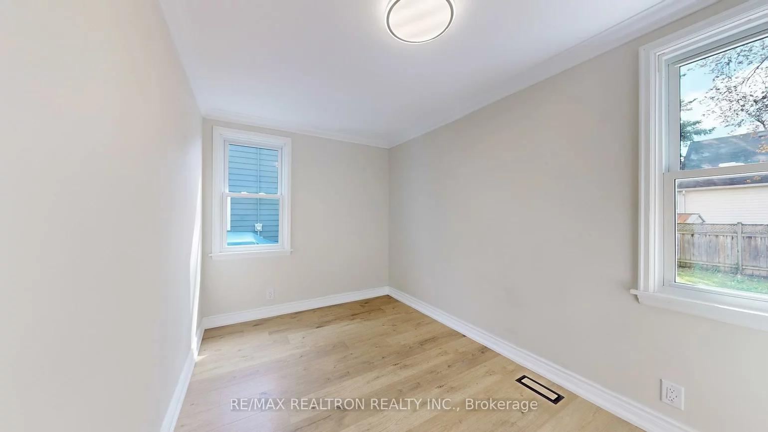 734, Srigley, Gorham-College Manor, Newmarket