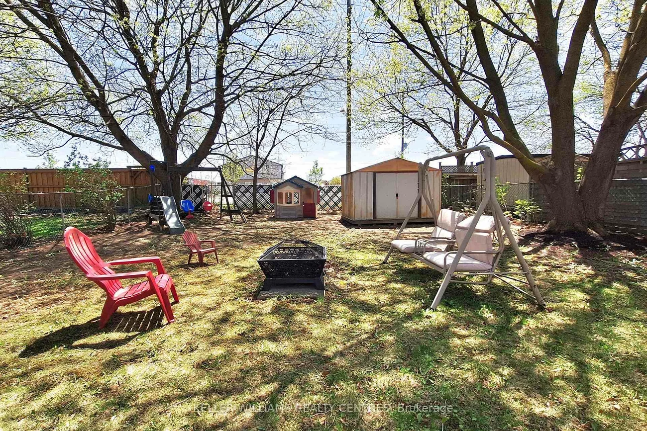 108, Armitage, Central Newmarket, Newmarket