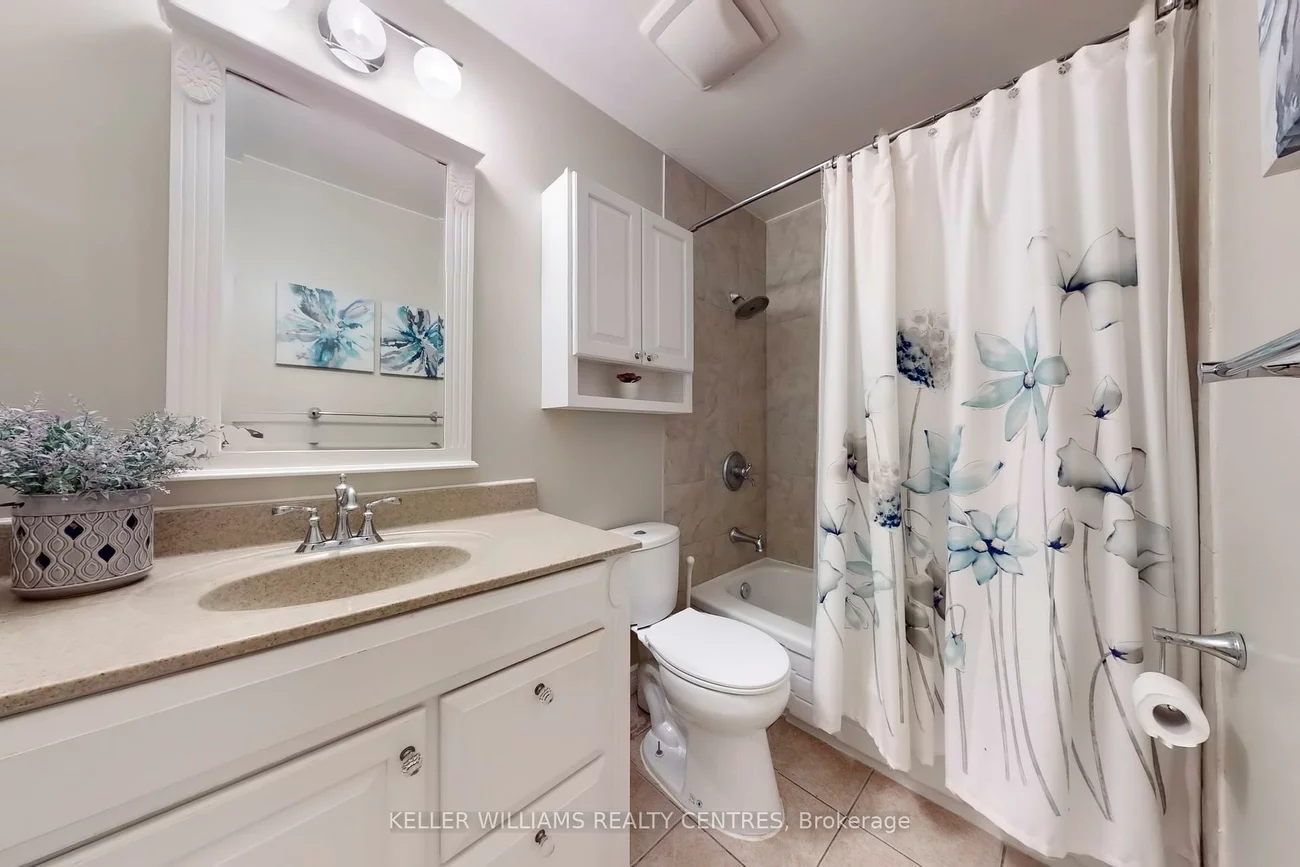 108, Armitage, Central Newmarket, Newmarket