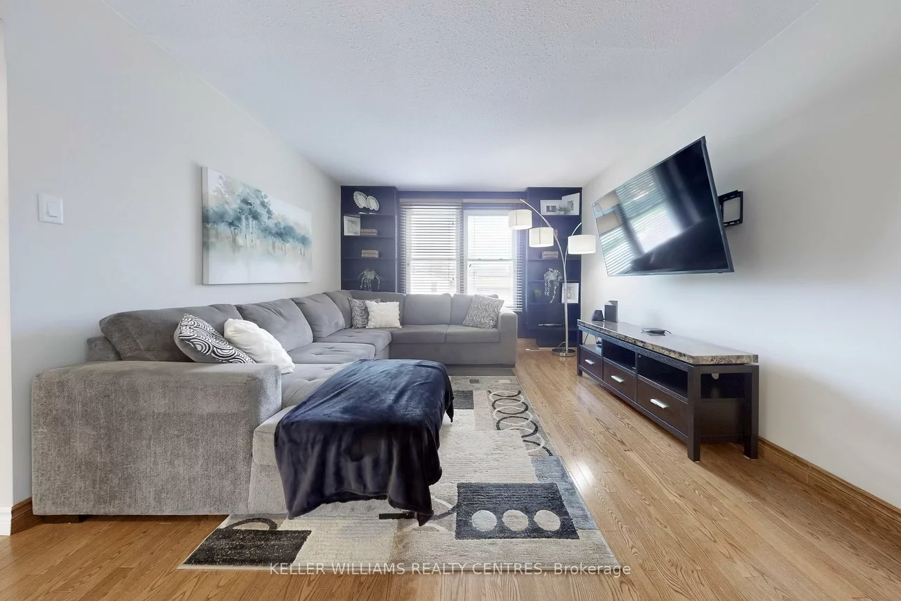 108, Armitage, Central Newmarket, Newmarket