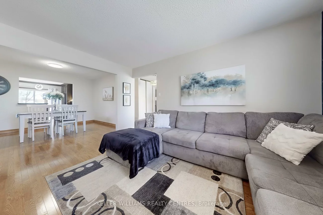 108, Armitage, Central Newmarket, Newmarket